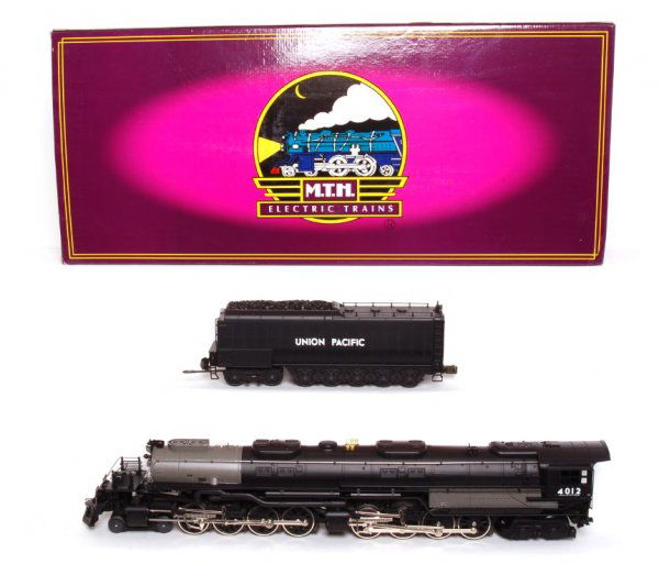 MTH MT-3021LP UP Big Boy diecast steam loco: MTH MT-3021LP UP Big Boy diecast steam loco. With ProtoSound by OSI, high performance Pittman motor, operating Proto-Smoke system, diecast chassis, boiler, and tender, constant voltage headlight, cab