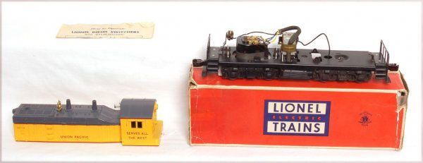 Unrun Lionel 613 Union Pacific switcher in OB: Lionel 613 Union Pacific switcher, unrun, NO screw crack on loco, a few very minor box rubs otherwise C8. OB has all flaps but is very worn, inst. sheet included.