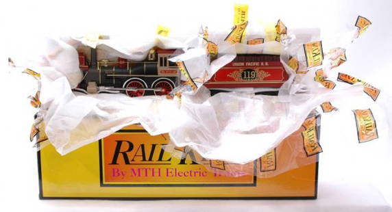 MTH 30-1229-1 UP Steam and Tender MINT Boxed: MTH Rail King 30-1229-1 Union Pacific 4-4-0 general steam engine with proto sound 2.0 in OB, C10.