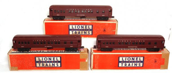 Lionel No. 2625, No. 2627, No. 2628 in OB: Exceptional Lionel No. 2625 Irvington, No. 2627 Madison, No. 2628 Manhattan passenger car set in original boxes. An exceptional set of cars, with some extremely minor paint nicks, C7 area. Boxes are w