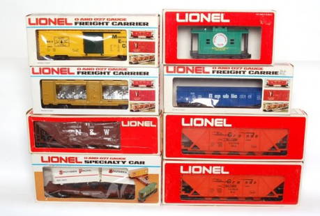 Lionel 9112 9136 9333 9421 9068 9112 7515 9111: Lionel 9112 D and RGW covered long hopper, 9136 Republic Steel gondola, 9333 Southern Pacific piggyback with trailers, 9421 Maine Central boxcar, 9068 Reading bobber caboose, 9112 D and RGW covered