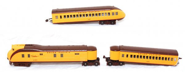 MTH UP the Streamline City of Salina M-10000: MTH Union Pacific the Streamline City of Salina, M-10000, 10400 and 10401, C7.