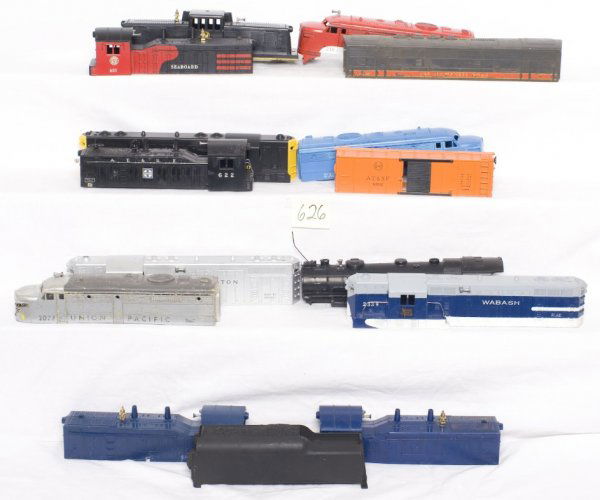 Twelve Lionel diesel shells, one steam loco shell: Twelve Lionel diesel shells, one steam loco shell, one tender shell and a boxcar shell. Items in this lot are sold as is shown in our photos with no returns. 210, 621, 628, 621, 2339, 2023, 726, 2328,