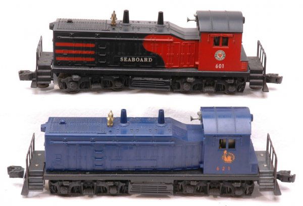 Lionel 621 JC 601 Seaboard NW2 Switchers: Lionel postwar 621 Jersey Central and 601 Seaboard NW-2 switchers, both are C6.