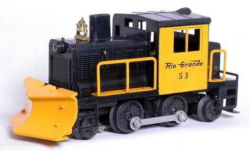 Lionel 53 Rio Grande snowplow, reverse ÔaÕ: Lionel 53 Rio Grande snowplow, reverse ÔaÕ, both struts are intact, C5.