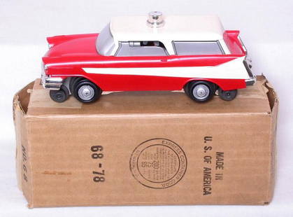 Lionel 68 inspection car in the OB: Lionel 68 red and cream inspection car, chrome has a couple of very minor rubs, rest of car is C8-9. Box is complete and square, includes one insert with the To Remove From Box tag.