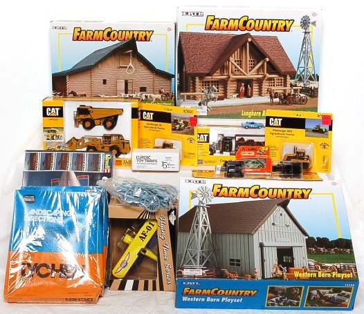 Huge lot of Matchbox, Ertl, John Deere, Tonka... - 2