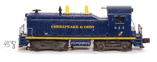 Lionel 624 Chesapeake and Ohio NW-2 switcher: Lionel 624 Chesapeake and Ohio NW-2 switcher, brake wheel is cracked and missing tip, C6. Loco was bench tested on a short section of test track operating smoothly in forward and reverse.