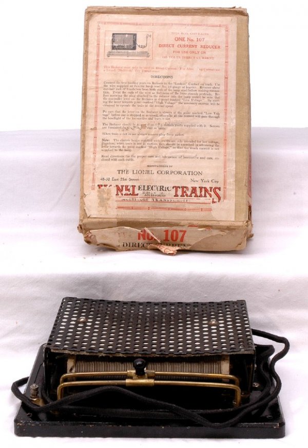 Lionel Unusual 107 Direct Current Reducer Boxed - 2
