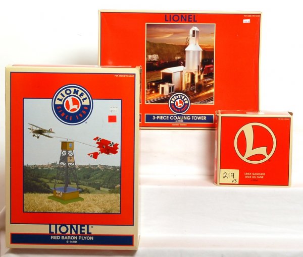Lionel 22954, 14101, 22936 accessories in OB - 2