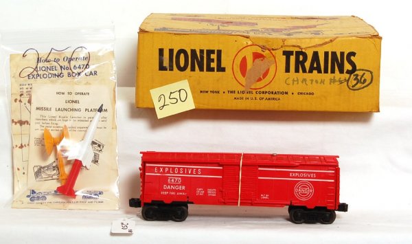 Lionel 470 and 6470 w/instructions in OB