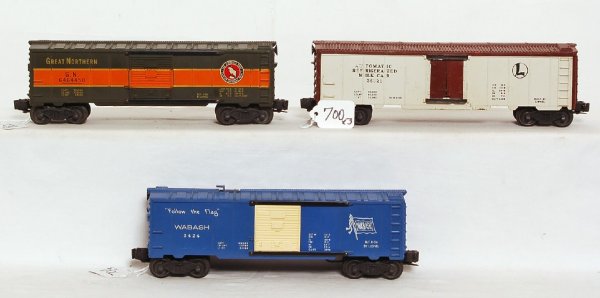 Lionel 3662 reefer, 6464-450 and 3424 boxcars - 2