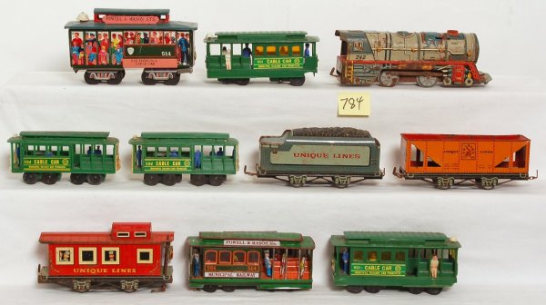 Unique Lines train, six trolleys - 2