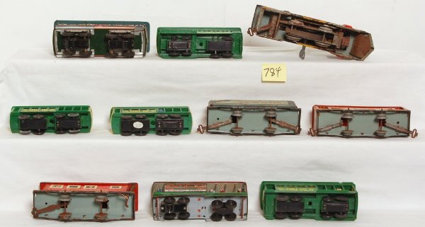 Unique Lines train, six trolleys - 3