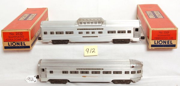 Lionel 2531 and 2532 aluminum cars, OB - 2