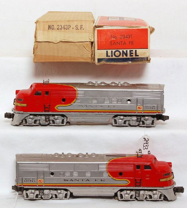 Lionel 2343 Santa Fe F3 AA units, OB: Lionel 2343 Santa Fe F3 AA units, missing porthole lenses, C6. T OB is worn, P OB is C7-8 but has no insert.