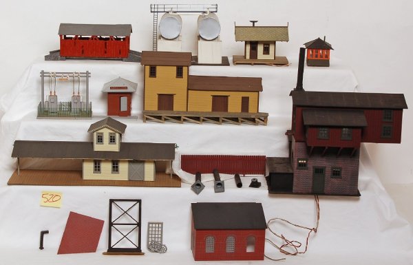Lot of O gauge kit built buildings