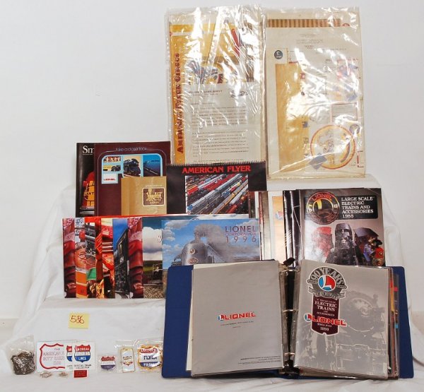 American Flyer lot, boxes, trains, accessories... - 2