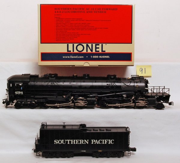 Lionel 38071 Southern Pacific AC-12 cab forward
