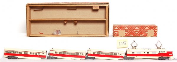 Marklin HO electric articulated passenger train - 2