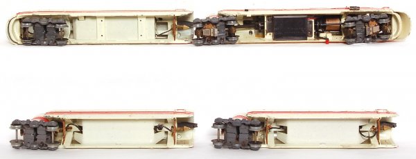 Marklin HO electric articulated passenger train - 3