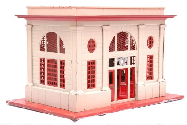 Lionel 115 Lighted Station Vermilion and Cream - 3