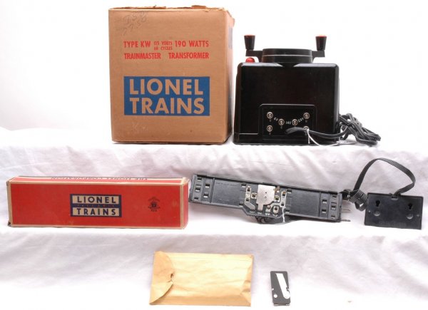 Lionel KW Transformer UCS Track Set Boxed - 2