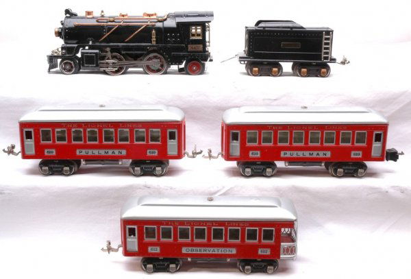 Lionel 5000 Passenger Set 261 261T 610 610 612: Lionel prewar O gauge outfit no. 5000 containing; 261 black steam loco, 261T tender, two 610 Pullmans and 612 observation. The passenger cars are red with aluminum inserts and roofs. The cow catcher o