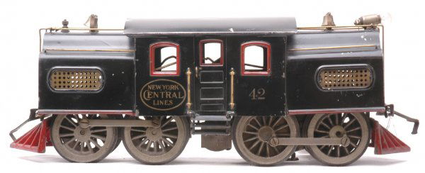 Lionel Std Ga 42 Black 0-4-4-0 Electric Loco: Lionel prewar standard gauge 42 black 0-4-4-0 electric loco with single motor. Loco has rounded hoods, New York Central Lines in oval to left of doors, 42 to the right of doors, sliding doors, and thr