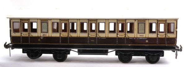 Carette for Bassett Lowke 1 Ga LNWR 1st 3rd Coach: Carette for Bassett Lowke 1 gauge LNWR first-third coach, C6.
