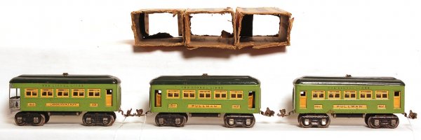 Two Lionel 607 Pullmans and 608 observation