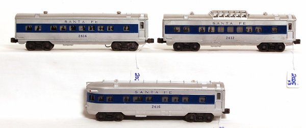Lionel 2412, 2414, 2416 Santa Fe passenger cars - 2