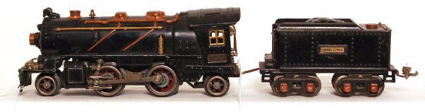 Lionel 262 2-4-2 loco and 262T tender: Lionel 262 2-4-2 loco and 262T tender, loco cab is slightly pushed forward, otherwise C6+.