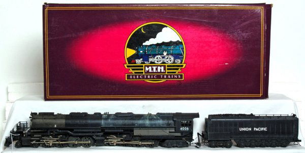 MTH MT-3021S Union Pacific Big Boy 4006 in OB: MTH MT-3021S 2 rail O scale Union Pacific Big Boy loco and tender in OB, loco has been run. Loco and tender look great with having had some cool custom weathering added, nice neat job.