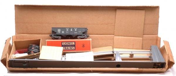 Lionel 456 Coal Ramp Set 3456 Hopper LN Boxed: Lionel postwar 456 coal ramp set in OB including; coal ramp, 3456 operating N & W hopper in OB, 456C controller, 206 bag of coal, coal bin, and instruction sheet, C8. The OB includes three original ca