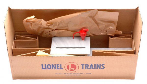 Lionel 464 Lumber Mill MINT Original Box: Lionel postwar 464 lumber mill in OB with factory sealed packet, original cardboard inserts and wrap. Accessory has never been used, C10. The OB is a brick, C10.