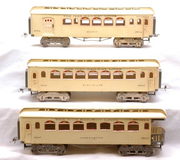 Ives White 187-1 Buffet 188-1 Parlor 189-1 Obs: Ives prewar wide gauge white passenger cars; 187-1 Buffet, 188-1 Parlor Car and 189-1 observation. The cars were restored by Jim Cohen in the late 1970Õs to look like new.