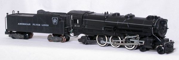 American Flyer 313 PRR 4-6-2 and tender: American Flyer 313 PRR 4-6-2 and tender, clean and bright low-mileage C8+, unusually high condition for this type of engine.