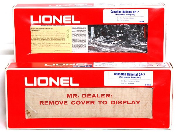 Two Lionel 8258 Canadian National GP-7 in OB: Two Lionel 8258 Canadian National GP-7 diesel locos in original boxes, C9-10.
