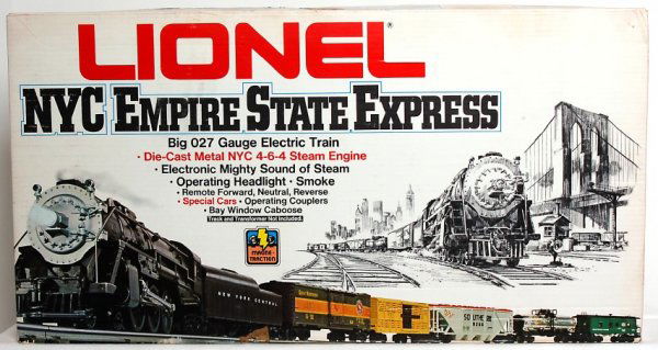 Lionel 1665 NYC Empire State Express set in OB: Lionel 1665 New York Central Empire State Express set in original boxes C8-10. 8600 4-6-4 loco and tender, 9773 NYC cattle car, 9772 Great Northern boxcar, 9266 Southern hopper, 9159 Sunoco tank car a