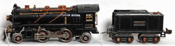 Prewar Lionel 262 2-4-2 loco and tender: Prewar Lionel 262 2-4-2 loco and tender, loco has replaced trailing truck wheels and broken pilot, C5-6.