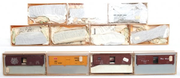 Eleven HO freight cars in OB: Eleven HO scale freight cars in original boxes, ten are Train Miniature and one is Bev-Bel, cars look C8-9. Please view our photographs for the best description and as to condition of the items in thi