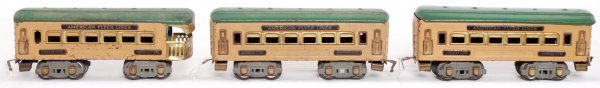 American Flyer 3171, 3171, 3172 passenger cars: American Flyer prewar O gauge passenger cars, 3171 coach, 3171 coach (missing tab of one coupler) and 3172 observation (missing one small window frame). Cars should clean C6 area.