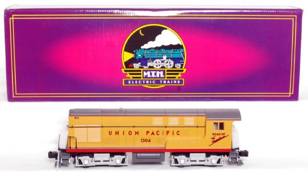 MTH MT-2082LP Union Pacific FM H10-44 No. 1304: MTH 3 rail O gauge MT-2082LP Union Pacific Fairbanks Morse H10-44 diesel cab number 1304 with Proto Sound. Train looks C9-10, graded C8 due to having been run very lightly.