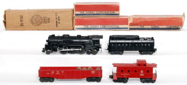 Lionel 2018 2-6-4 loco, tender, 6462-125, 6257: Lionel 2018 2-6-4 loco and tender with 6462-125 New York Central gondola and 6257 caboose in original boxes, tender is missing a step otherwise trains look C6 area. boxes are worn and missing flaps, e