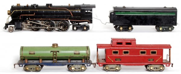 American Flyer prewar O gauge steam Hudson: American Flyer prewar O gauge steam Hudson and tender with a tank car and caboose. Engine, tender, caboose are repainted. Tank is C5.