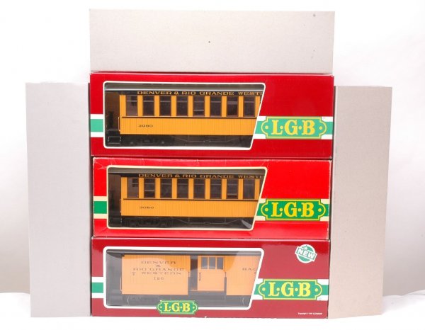 LGB thre D&RGW Passengers 3080 3080 3084 MINT OBs: LGB G scale three Denver & Rio Grande Western passenger cars including; 3084 baggage and two 3080 coaches in OBs with outer sleeves, C10.