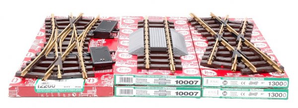 LGB two 10007 12260 two 13000 MINT Boxed: LGB G scale two 10007 level crossings, 12260 Electromagnetic double slip points and two 13000 crossings in OBs, C10.