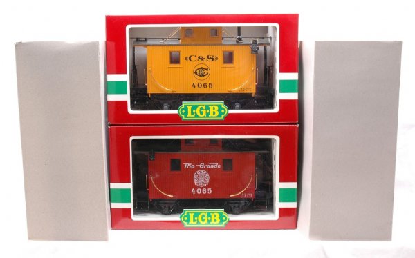 LGB 4065 Rio Grande 4065G01 C&S Cabooses MINT OBs: LGB G scale 4065 Rio Grande caboose and 4065G01 Colorado & Southern caboose in OBs with outer sleeves, C10.