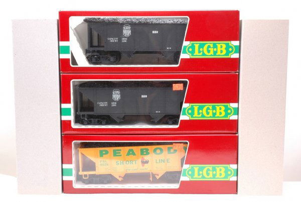 LGB two 4076 EBT 4076X01 Peabody Hoppers MINT OBs: LGB G scale two 4076 East Broad Top hoppers and 4076-X01 Peabody hopper in OBs, two with outer sleeves, C10.